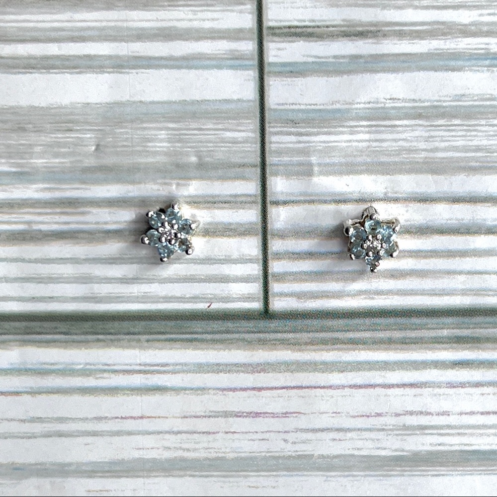 Sterling silver and aquamarine flower pierced earrings